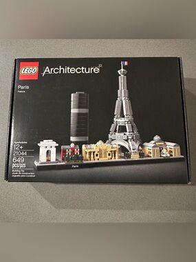 LEGO Architecture Paris Skyline 21044 – Eiffel Tower – New in Box